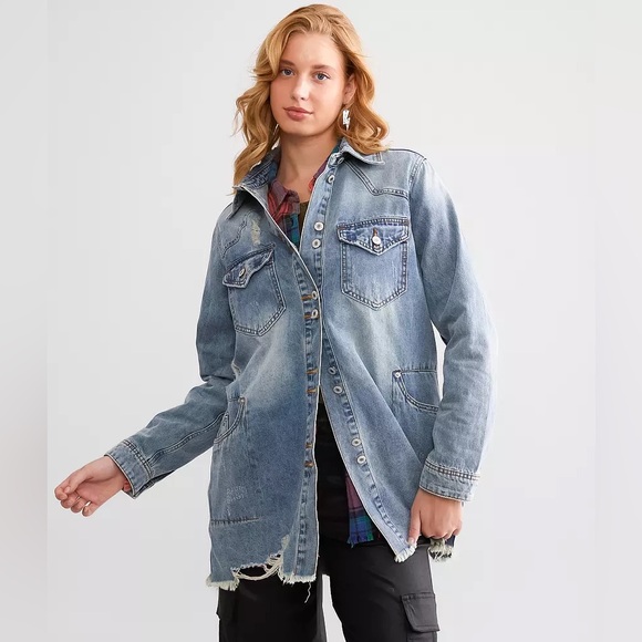 Veveret destructed denim jacket - Picture 2 of 7